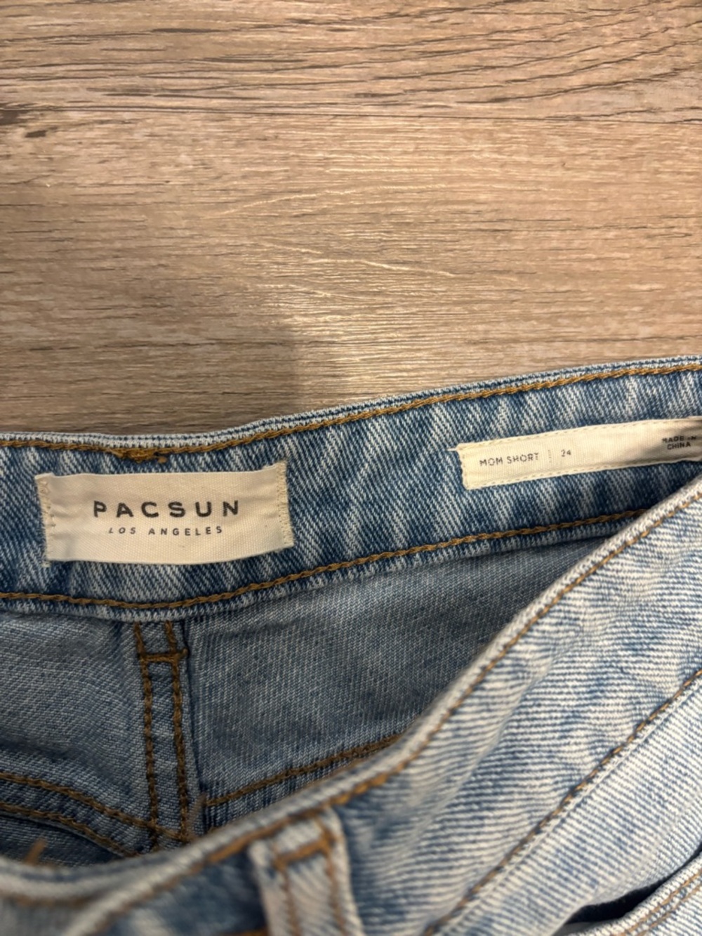 PacSun Light Wash High-Rise Denim Shorts - Picture 3 of 3